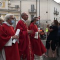 Il saluto e il ringraziamento di Mons. Giovanni Massaro da piazza Catuma ad Andria