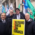 In piazza la rabbia dei Medici e dei Dirigenti sanitari del SSN: “Siamo stanchi, arrabbiati e delusi "
