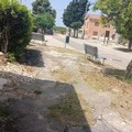 Montegrosso:  "la porta chiusa al futuro, tra abbandono e disillusione "