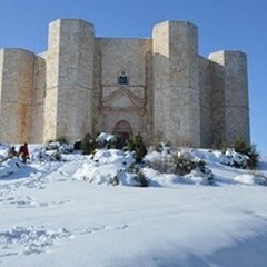 Neve e Castel del Monte: una magia vissuta in immagini