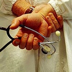 Sanità in sciopero: il 16 dicembre incrociano le braccia i camici bianchi