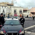 Scovato giovane spacciatore e coltivatore di marijuana