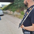 Volante finisce contro guard rail sull'Andria Canosa: due poliziotti feriti