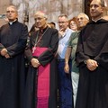 Processione notturna della Madonna dei Miracoli: preghiere per il “miracolo” della pace