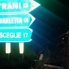 Auto contro barriere sulla ex SS 98 nei pressi di Andria: due feriti