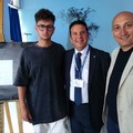 Premiato Raffaele Sansonne,  lo studente che ha disegnato il logo per il progetto “Eccellenze in Florida”