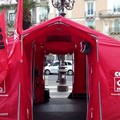 La tenda rossa della Flai Cgil in piazza Catuma