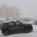 Seconda neve dell'anno su Castel del Monte, le immagini sempre suggestive