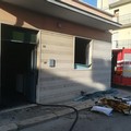 Camera da letto prende fuoco in via Forlanini, donna di 95 anni salvata dai vicini