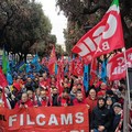 Cgil e Uil a Bari contro manovra di bilancio, delegazione dalla Bat