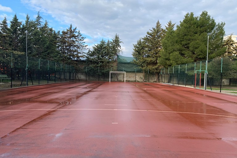 polivalente sportivo della scuola “Salvemini”