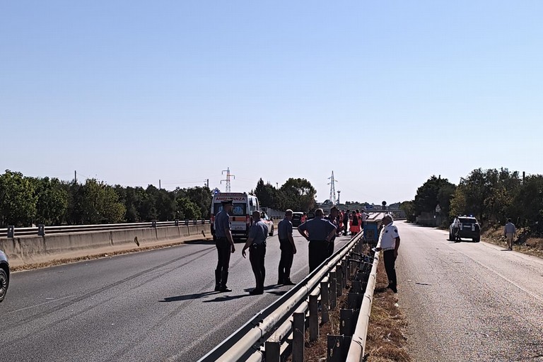 tragedia sulla ex 231 nel tratto di Terlizzi
