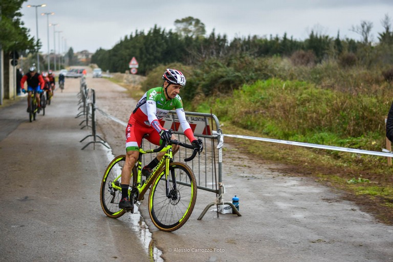 Ciclocross della Serra Salentina gara master con il tricolore M Palmisano