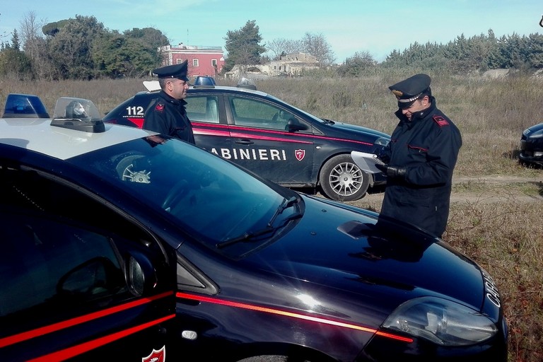 controlli dei Carabinieri in campagna