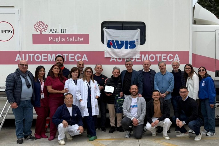 Volontari AVIS Andria, personale sanitario e donatori uniti per un unico obiettivo: donazione del sangue