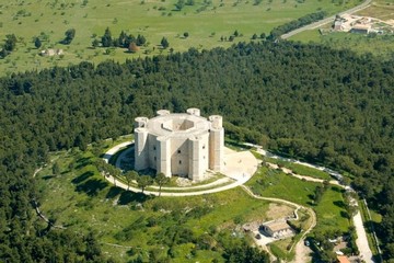 castel del monte