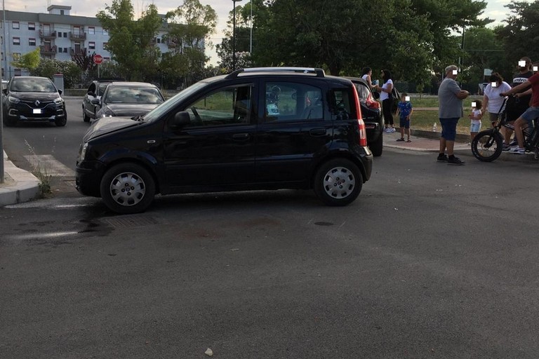 Incidente stradale nei pressi dell'hub di San Valentino