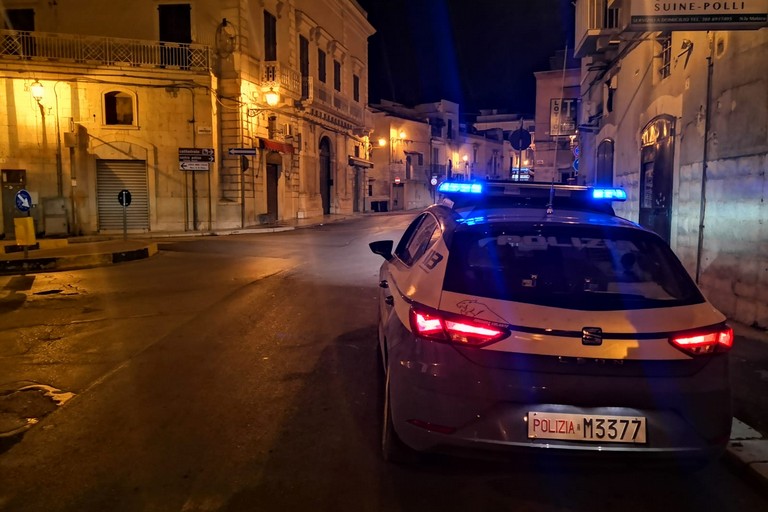 volante della Polizia di Stato