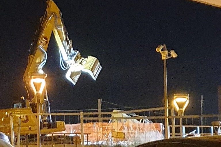 demolizione del ponte di via Bisceglie
