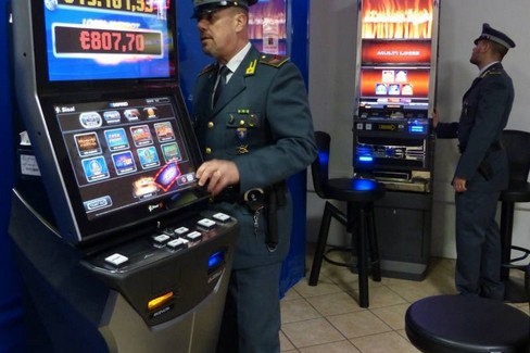 Finanza gioco illegale