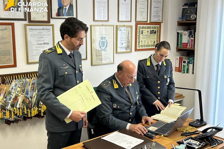 La Finanza sequestra azienda agricola ad un pluripregiudicato di Andria