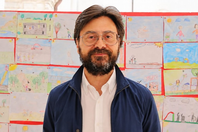 Foto Antonio Leonetti backdrop disegni
