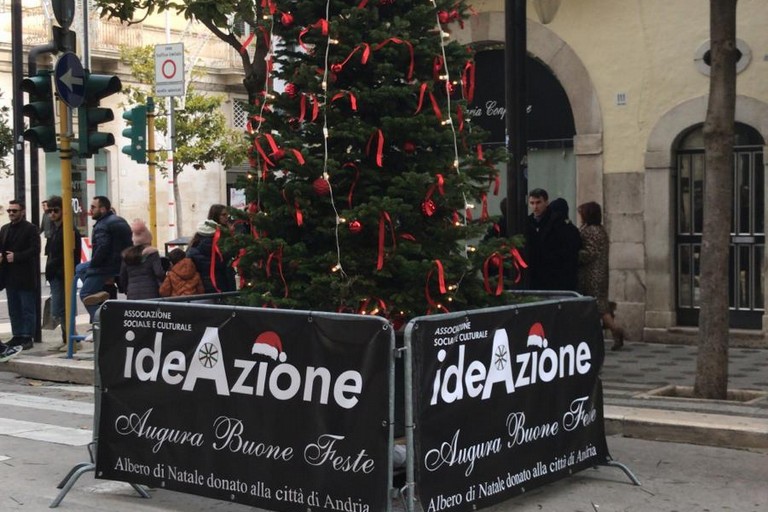 Albero di natale IdeAzione