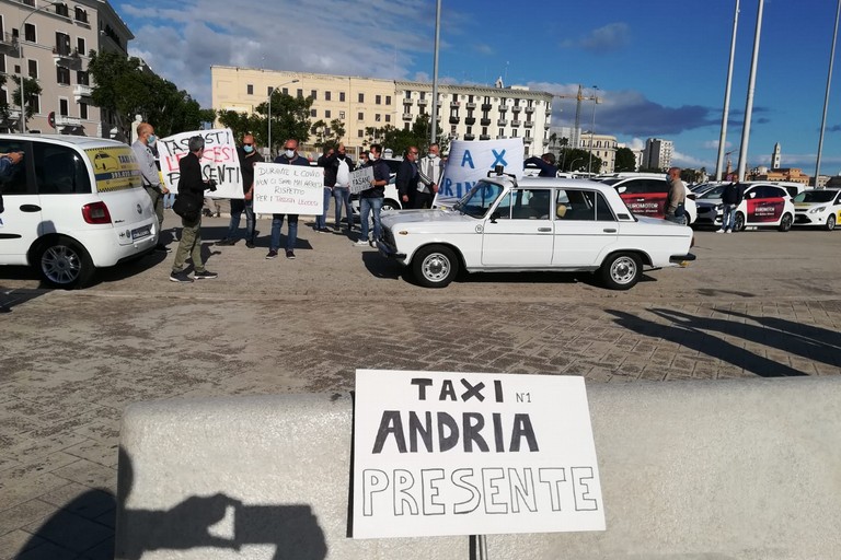 Taxi Andria a Bari