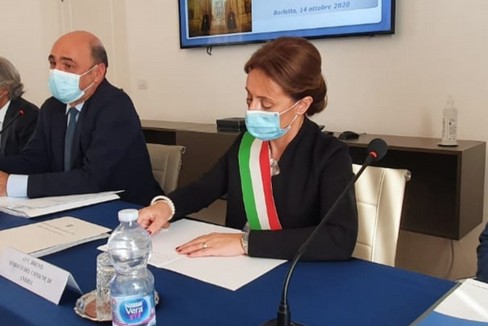 Giovanna Bruno firma patti per la sicurezza