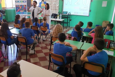 Studenti