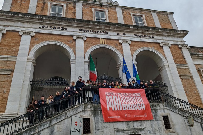 Andria contro la violenza sulle donne