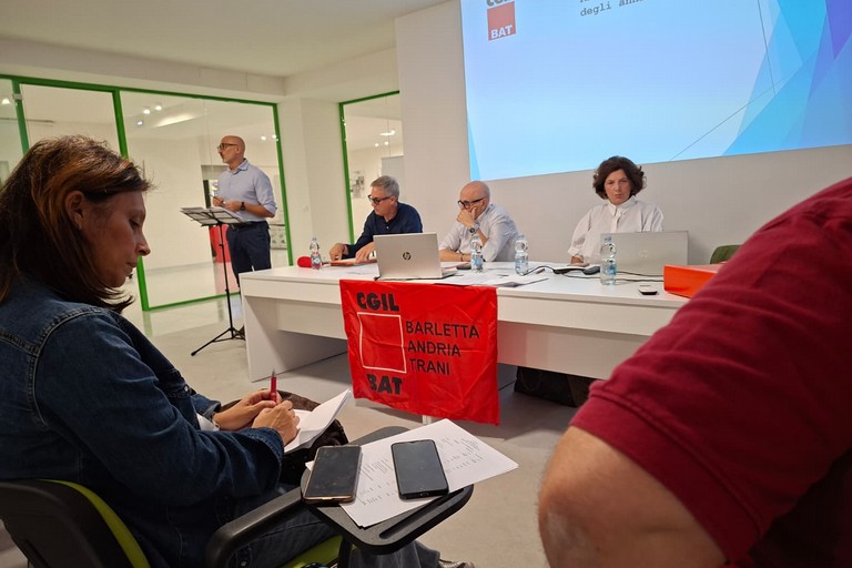 Assemblea generale Cgil Bat: conti in ordine, sanità e diritti