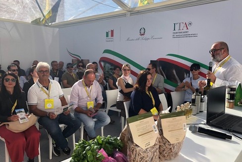 buyer internazionali a caccia di prodotti agroalimentari 100% Made in Italy