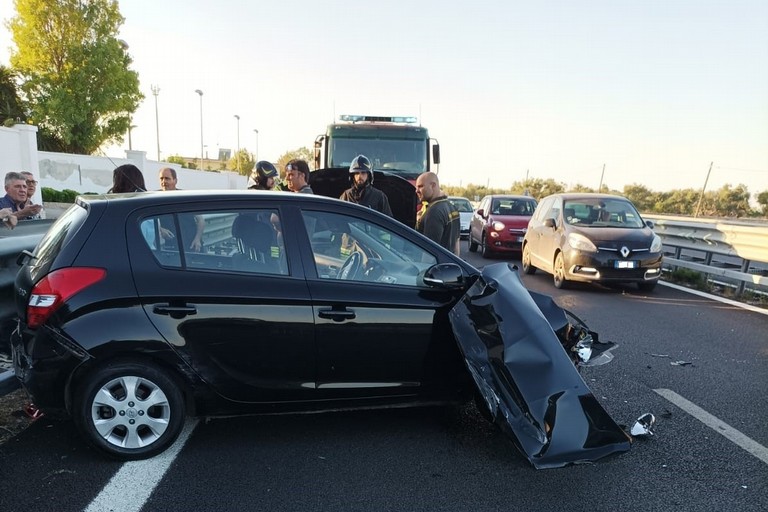 incidente stradale sulla statale per Barletta