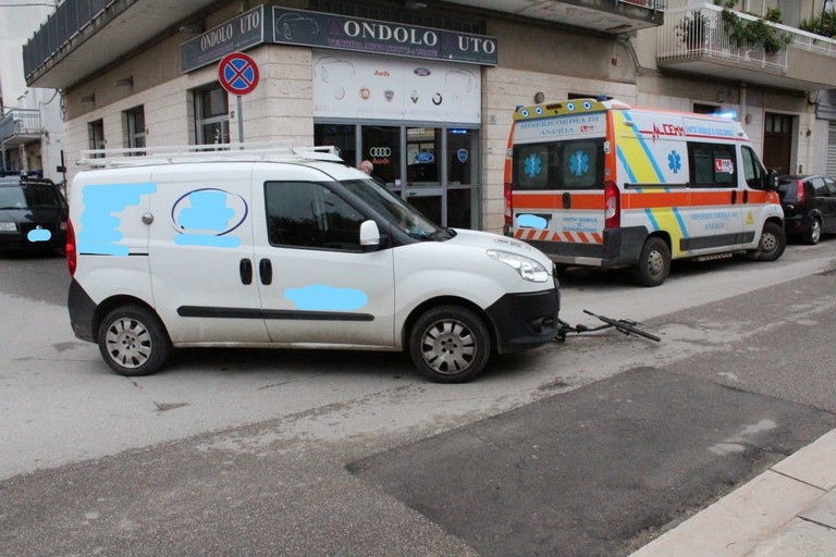 Incidente tra via Martiri di Belfiore e via Custoza