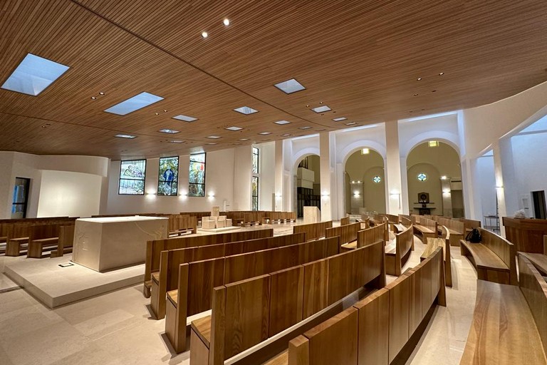 Interno nuova Aula Liturgica Sacro Cuore di Ges