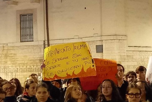 Manifestazione in piazza Catuma