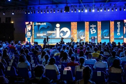 47ª edizione del meeting di Rimini: "L'Amor che muove il sole e l'altre stelle”
