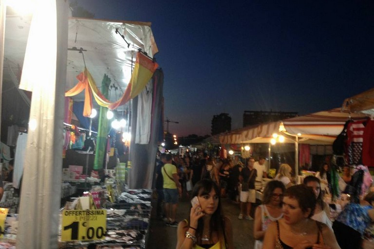 mercato settimanale