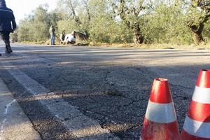 Scontro frontale sulla  "Andria-Bisceglie ": 2 feriti