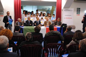 Presentazione internazionali di Tennis Andria