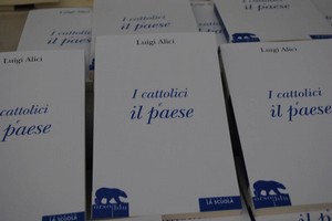 Libro i cattolici ed il paese