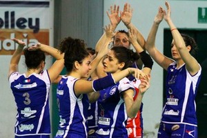 Audax Volley abbraccio di squadra