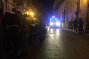 Carabiniere in servizio investito durante posto di blocco