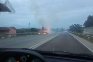 Incendio strada statale ex 98