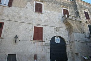 Palazzoarcivescoviletrani