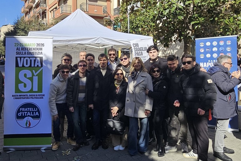 Gazebo informativo on. Matera