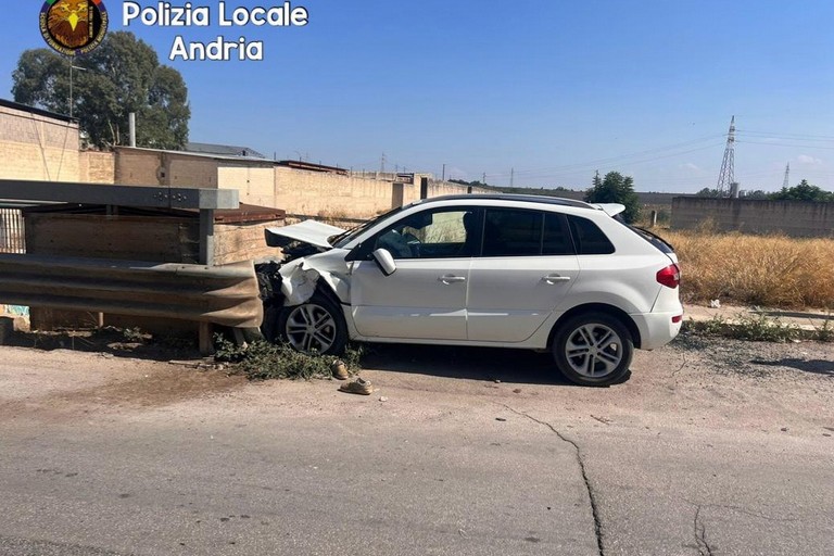 Incidente stradale in viale Togliatti