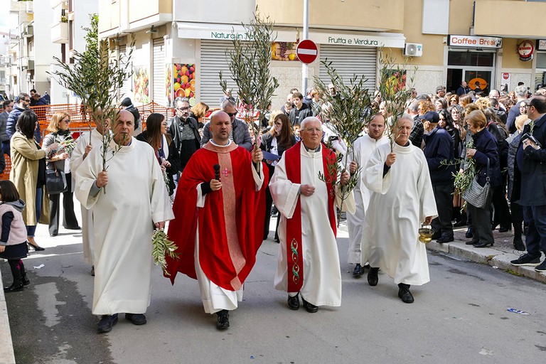 Benedizione delle Palme e processione alla Chiesa di Gesù Crocifisso di Andria. <span>Foto Riccardo Di Pietro</span>