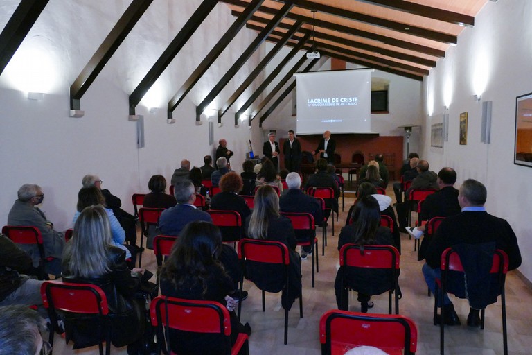 Grande partecipazione alla prima visione di “ Lacrime de Criste”. <span>Foto Riccardo Di Pietro</span>